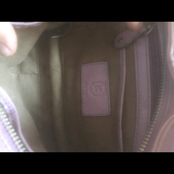 ⭐️Liz Claiborne Small Shoulder Leather Bag⭐️ - Picture 4 of 4